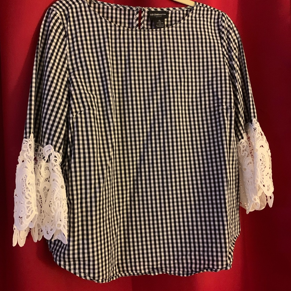 Liz Claiborne Gingham 3/4 sleeve blouse